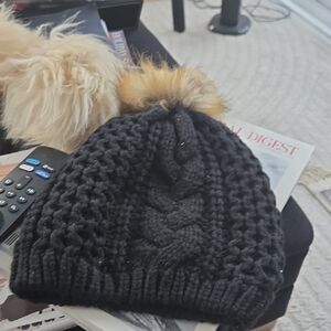 Black Knit Beanie with Faux Fur Pom